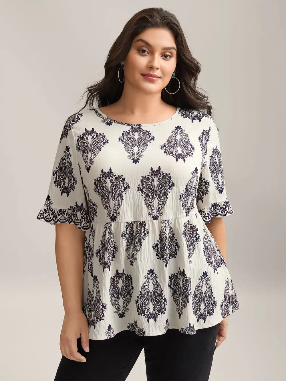Paisley Print Lotus Leaf Cuffs Blouse