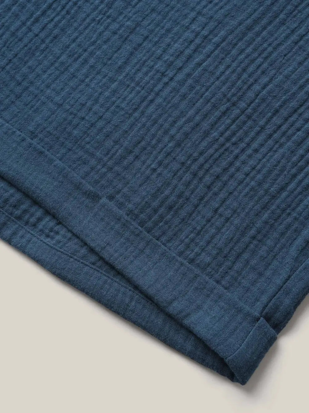 Curved Hem Straight-Leg Shorts