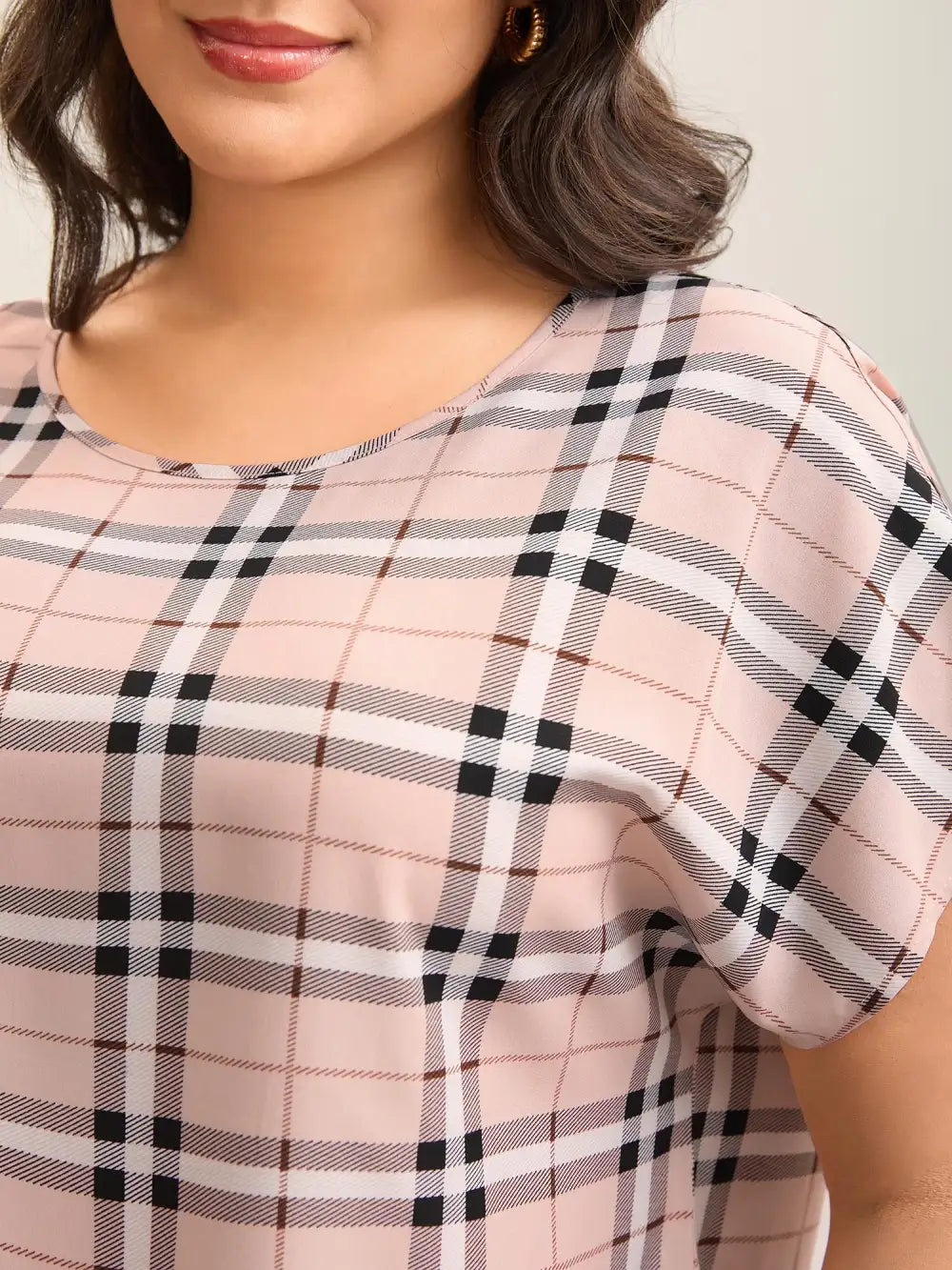 Plaid Pattern Round Neck Flared Shirt