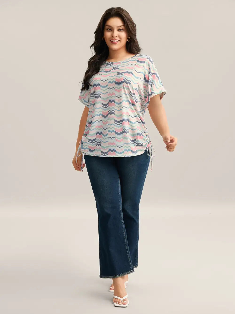 Stretchy Geometric Print Curvy Knit Top