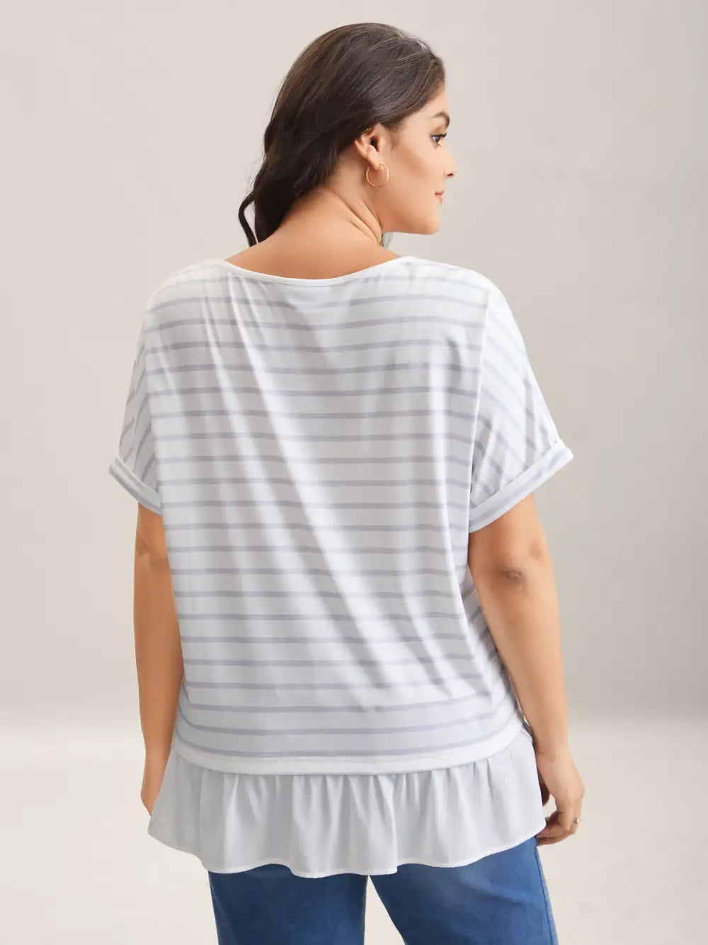 Stretchy Striped Print Round Neck Top