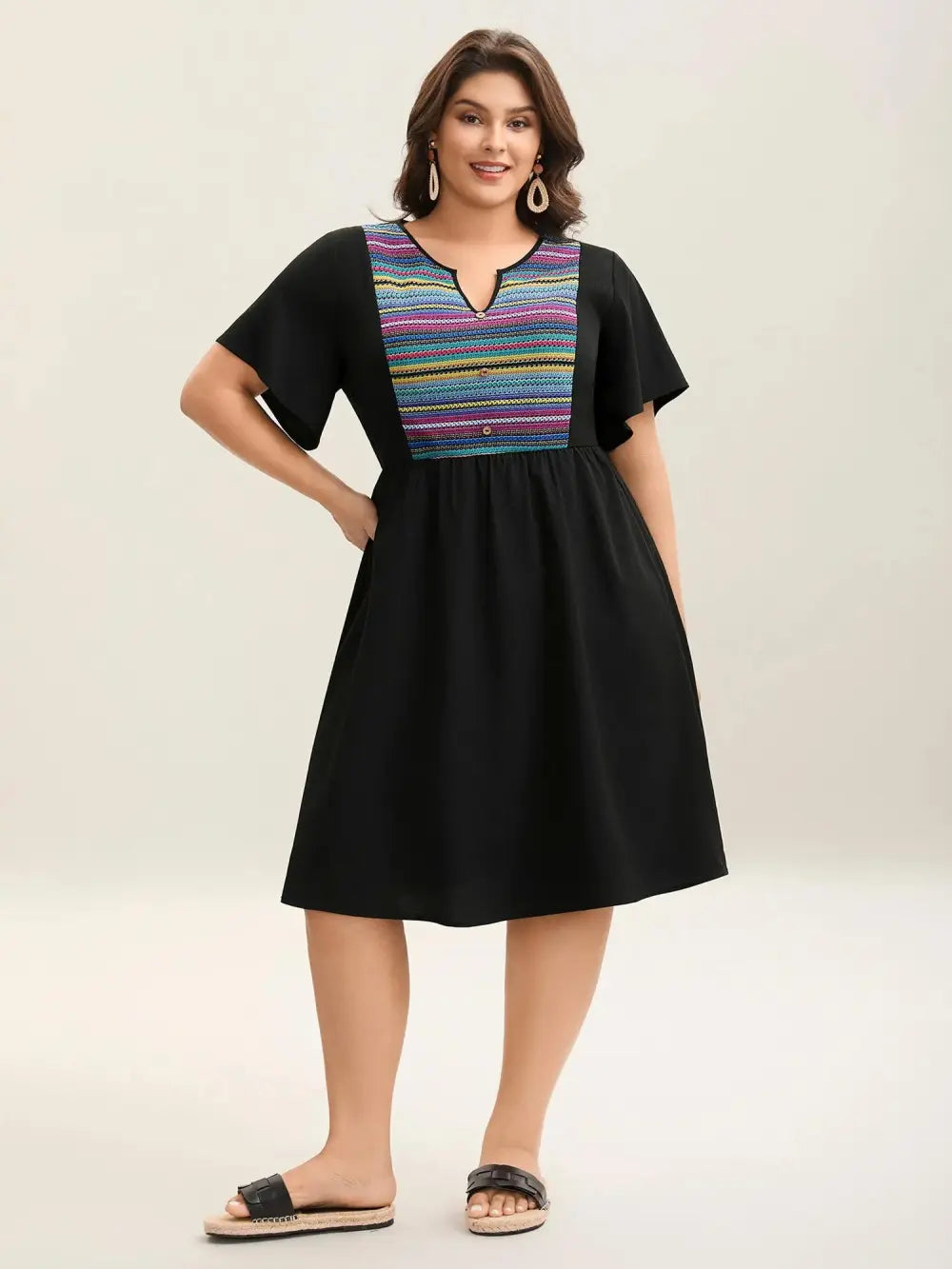 Colorful Stripes Textured Pockets Midi Dress