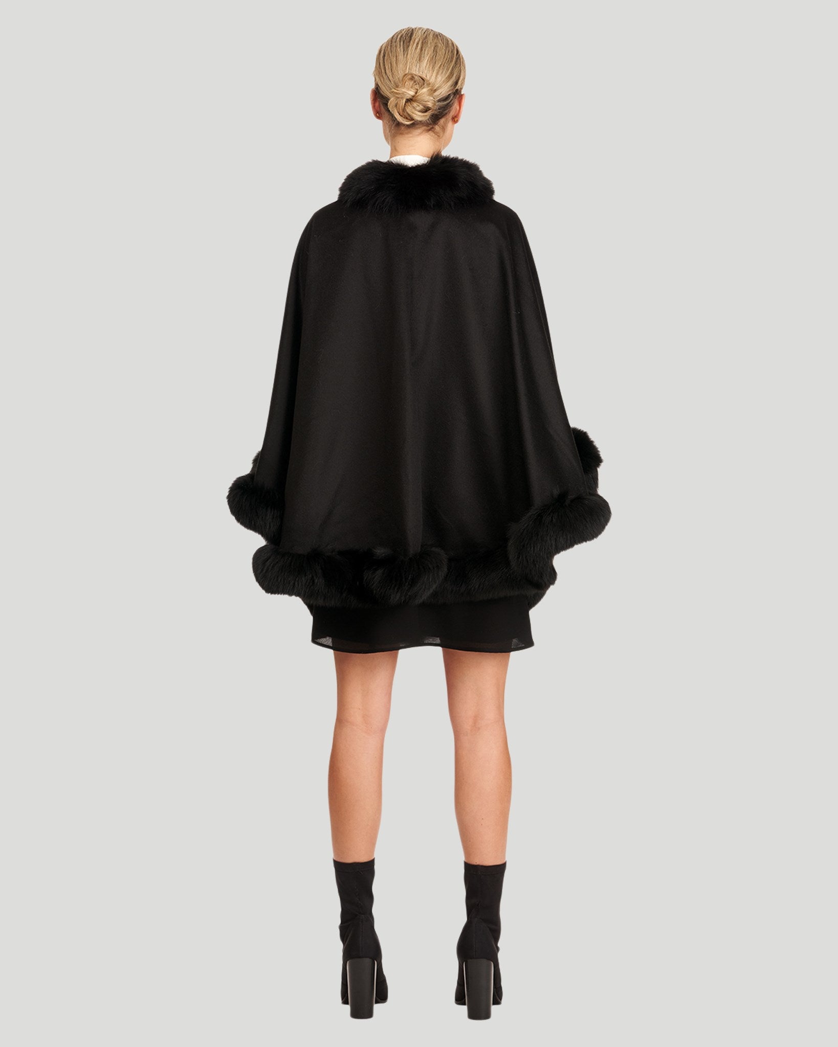 Cashmere Caplet with Fox Trim