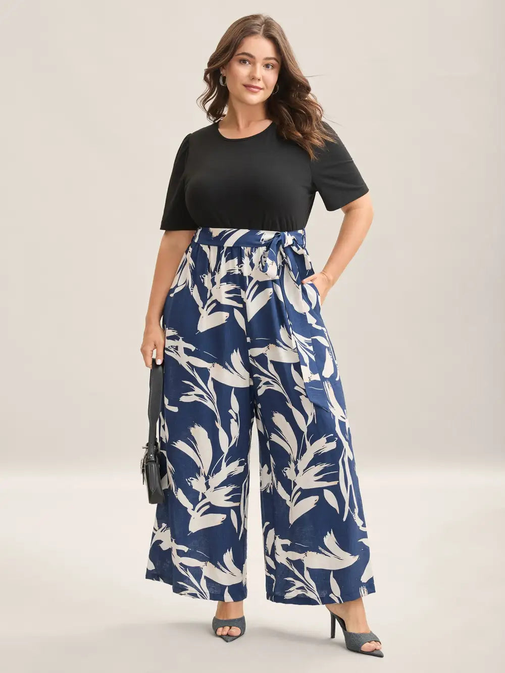 Feather Print Contrast Pockets Belted Jumpsuit