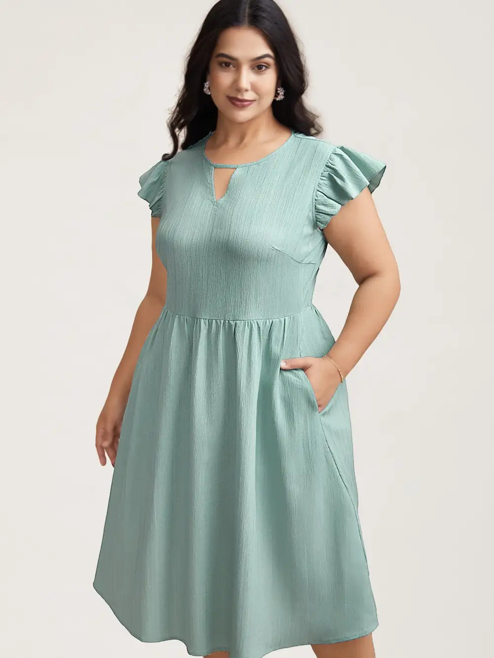 Textured Back Cut-Out Flutter Sleeve Midi Dress