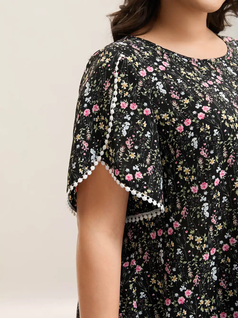 Floral Print Petal Sleeve Shirt