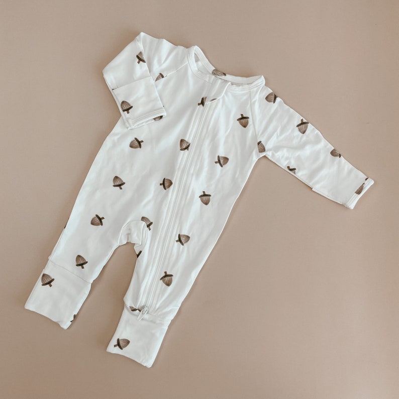 Acorn Bamboo Baby Growsuit Double Zip - Footie Romper - Zipsuit - Baby Announcement Outfit - One piece - Long Sleeve - Winter Clothes