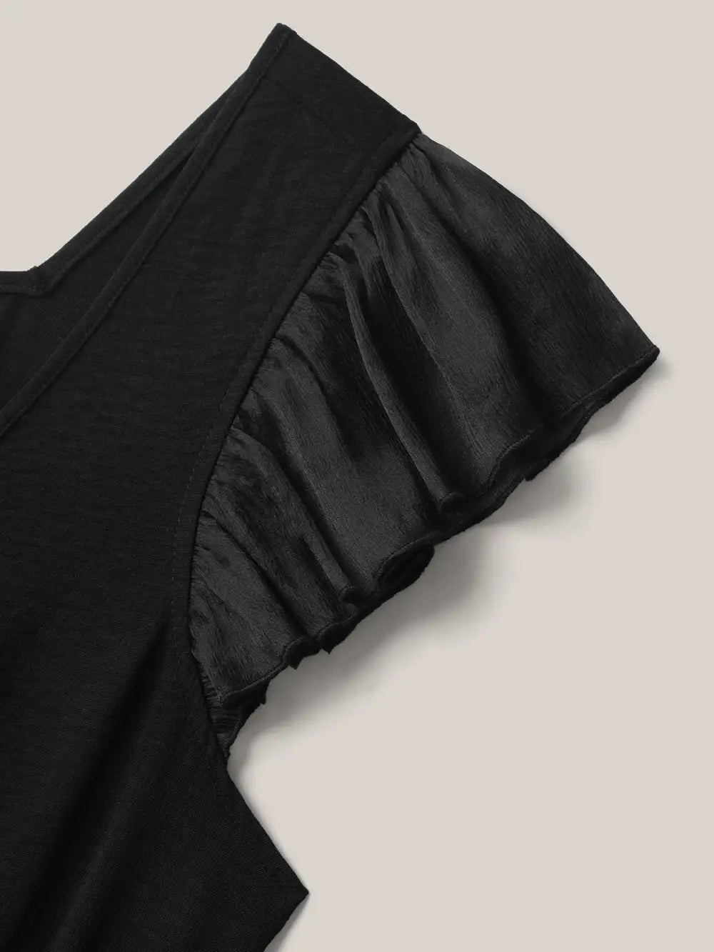 Spliced Gathered Neckline Pockets Midi Dress