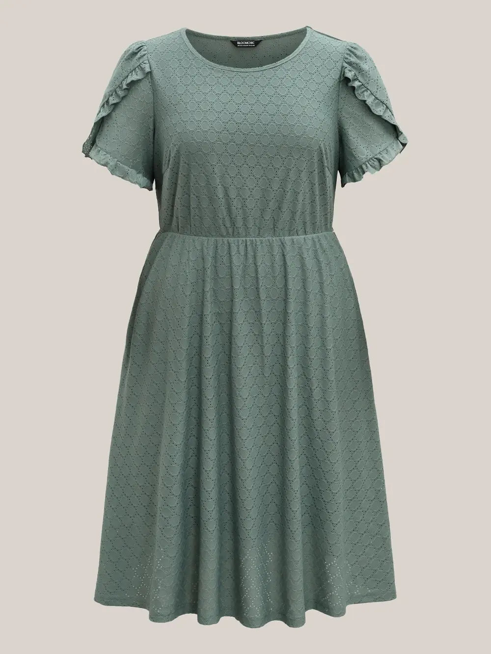 Textured Petal Sleeve Pockets Midi Dress