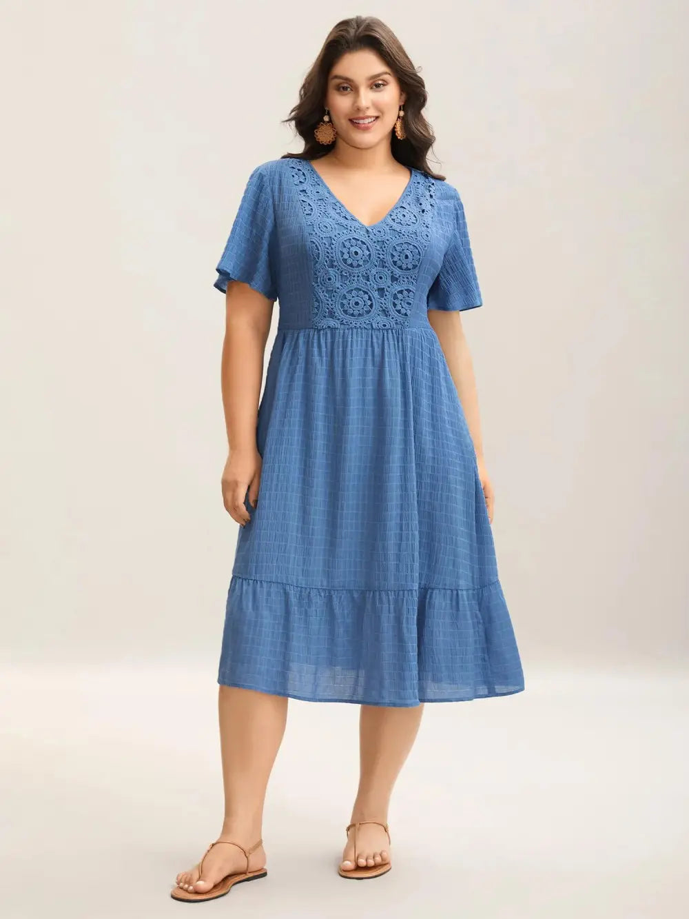 Lace Textured Pockets Tiered Midi Dress