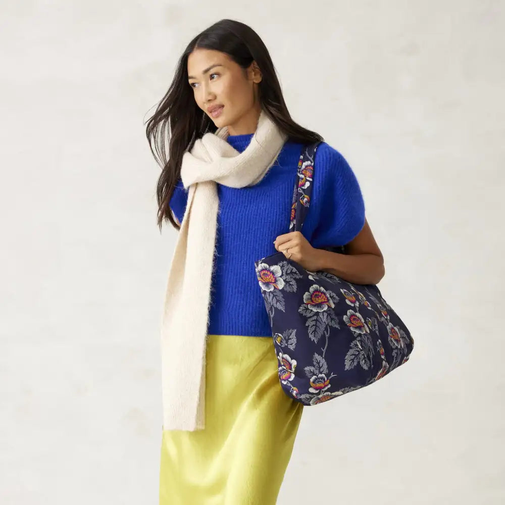 Knollton Tote Bag