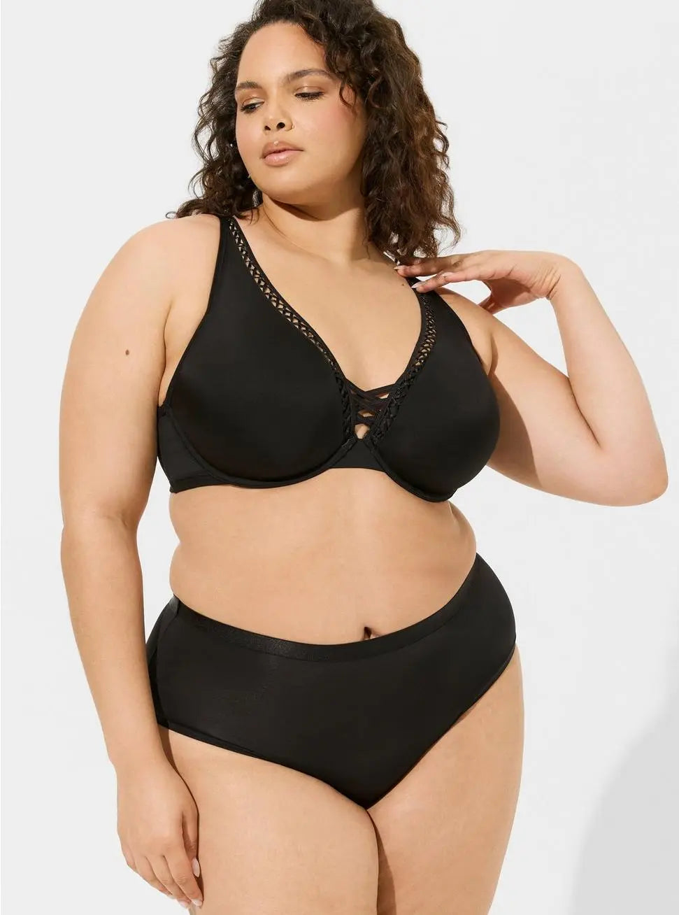 XO Plunge Push-Up Bra