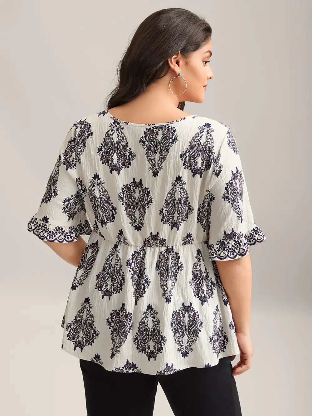 Paisley Print Lotus Leaf Cuffs Blouse
