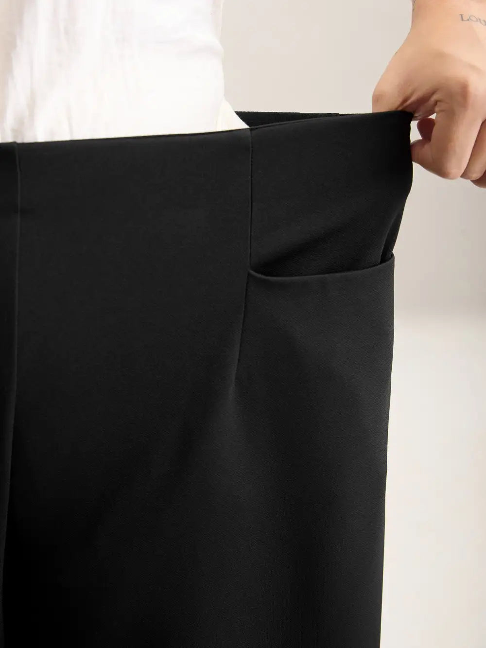 Stretch Woven Wide-Leg Pull-On Pants