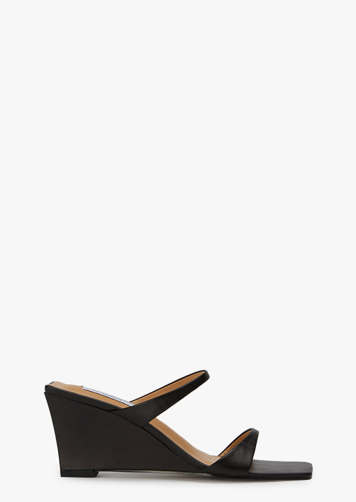 Garcia Black Como Wedges